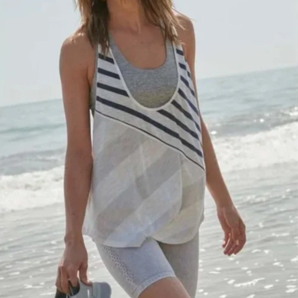 Free People Keep Rolling Tank Printed- Ivory